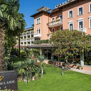 4* Hotel Regina Adelaide &