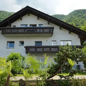 villa-carlo.it-lombardy.com/